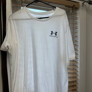 Under Armour tee